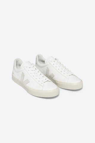 Veja Chromefree leather White + Natural sneakers. 