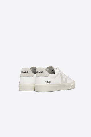Veja Chromefree leather White + Natural sneakers. 