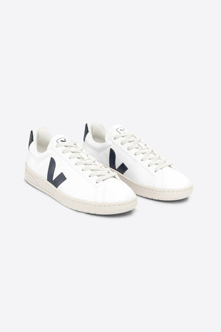 Veja Urca CWL White Nautico sneakers made from vegan leather. 