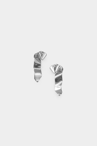 Silver plated wavy ribbon shape earrings. 