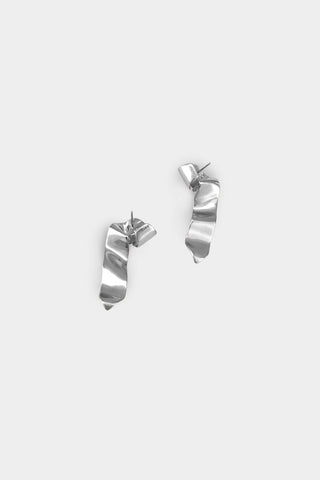 Silver plated wavy ribbon shape earrings. 
