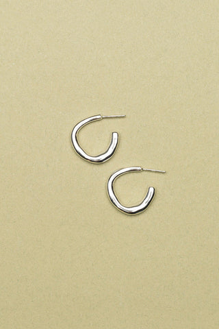Sterling silver Flot earrings by La Manufacture Fait Main. 