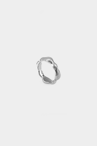 Product photo of sterling silver Kara Yoo Lara ring. 
