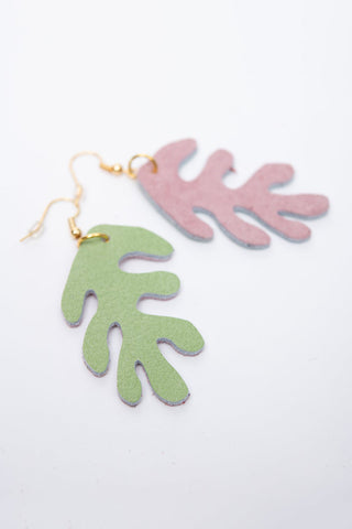 Mint green leather coral-shaped Veinage earring. 