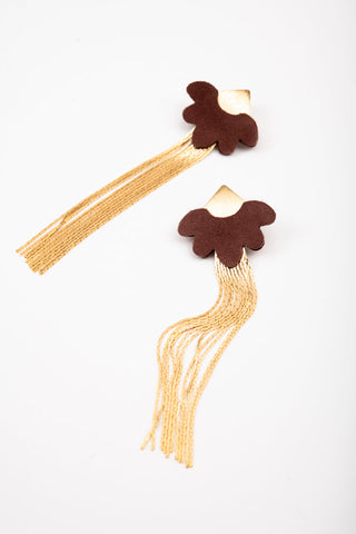 Scalloped dark brick leather with brass chain earrings. 