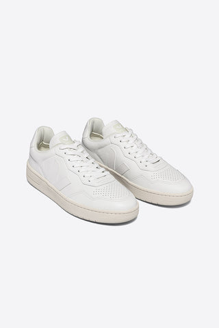 Veja V-90 Organic Traded Leather White eco-friendly sneakers. 