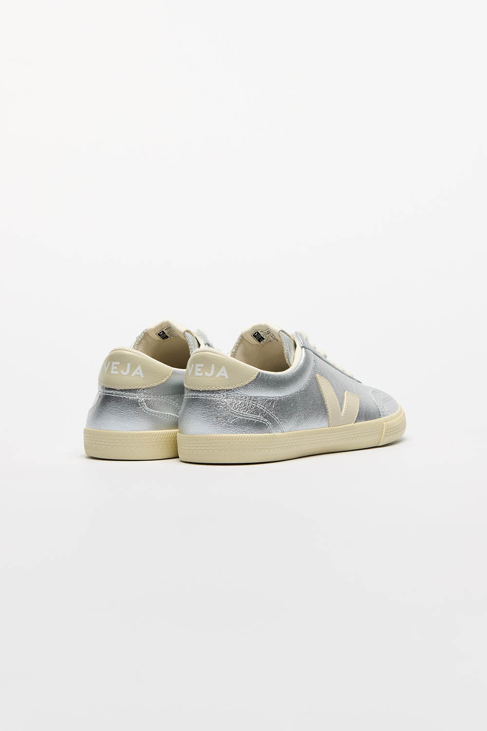Veja Volley Organic Traced Leather Sneaker Silver Pierre