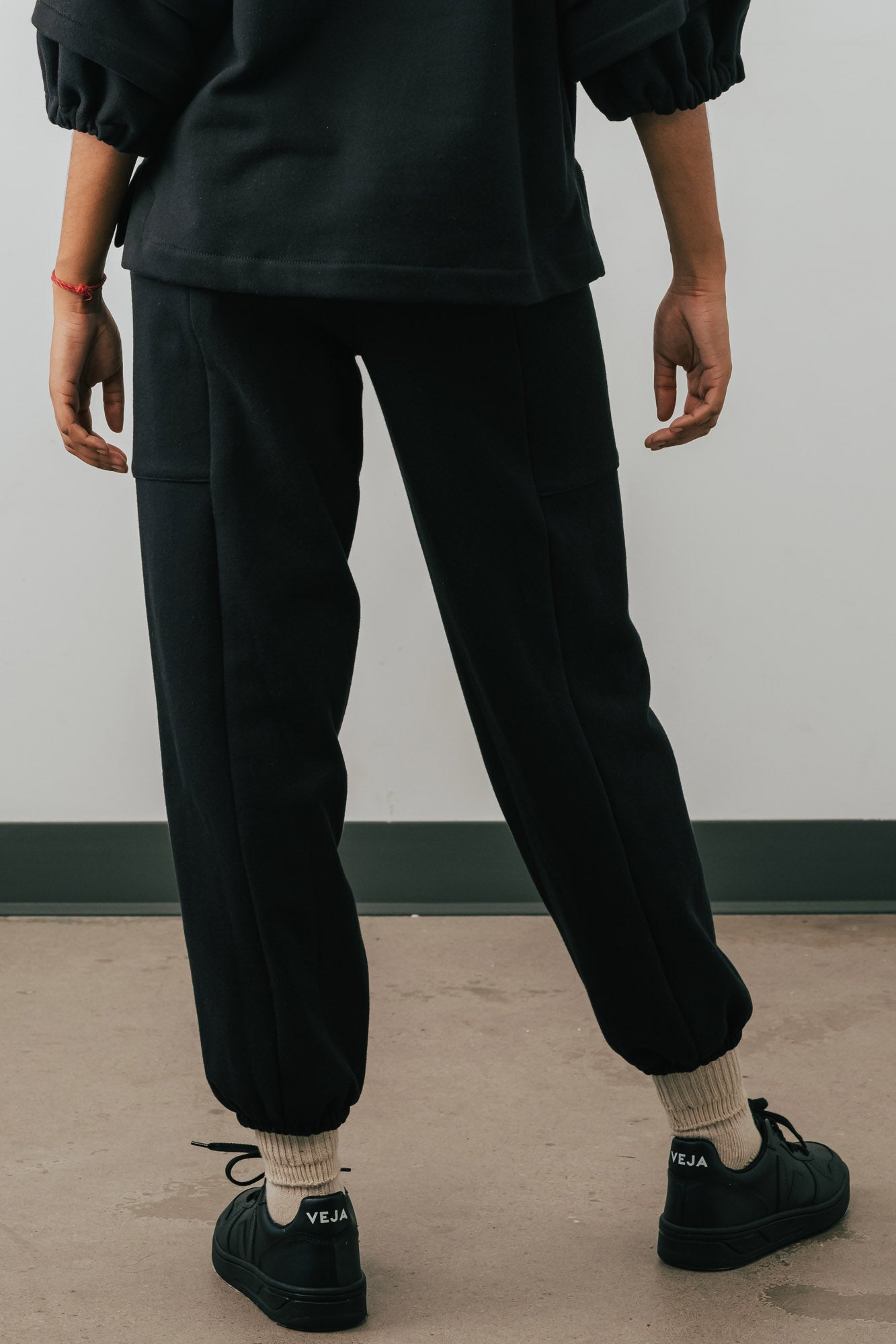 Women's organic cotton joggers sweatpants - black